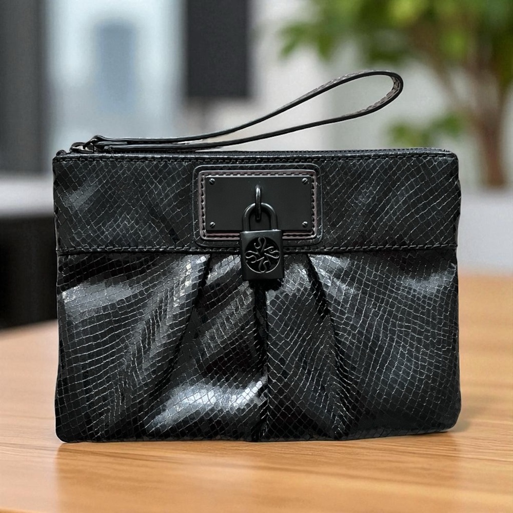 Vera Wang Black Textured Handbag
